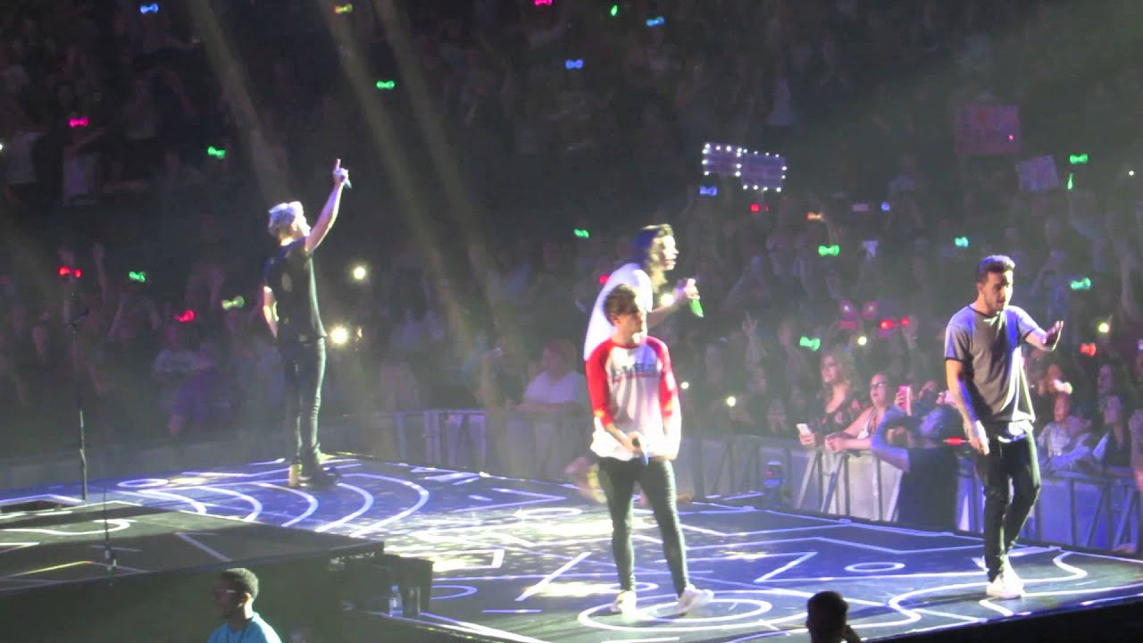 One Direction - story of my life Birmingham 11.10.15