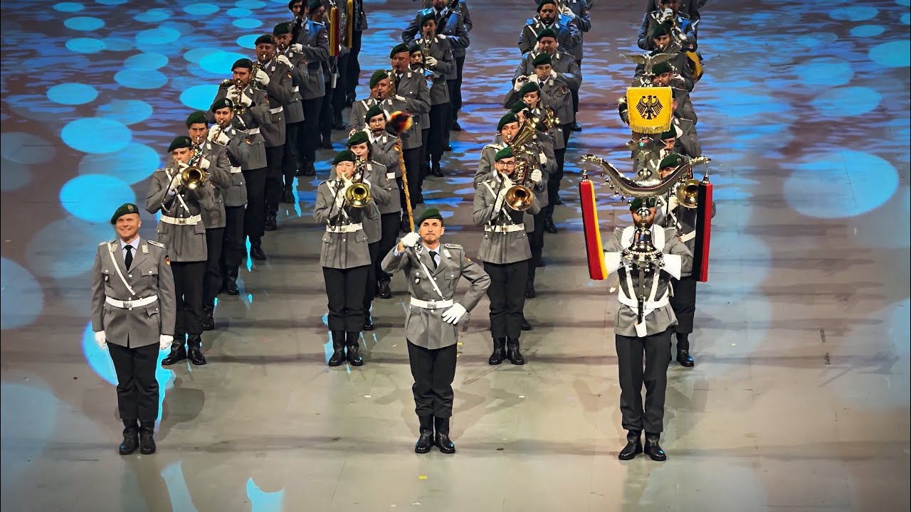 Heeresmusikkorps Neubrandenburg beim Musikfest der Bundeswehr 2024 - Yorckscher Marsch/Berliner Luft