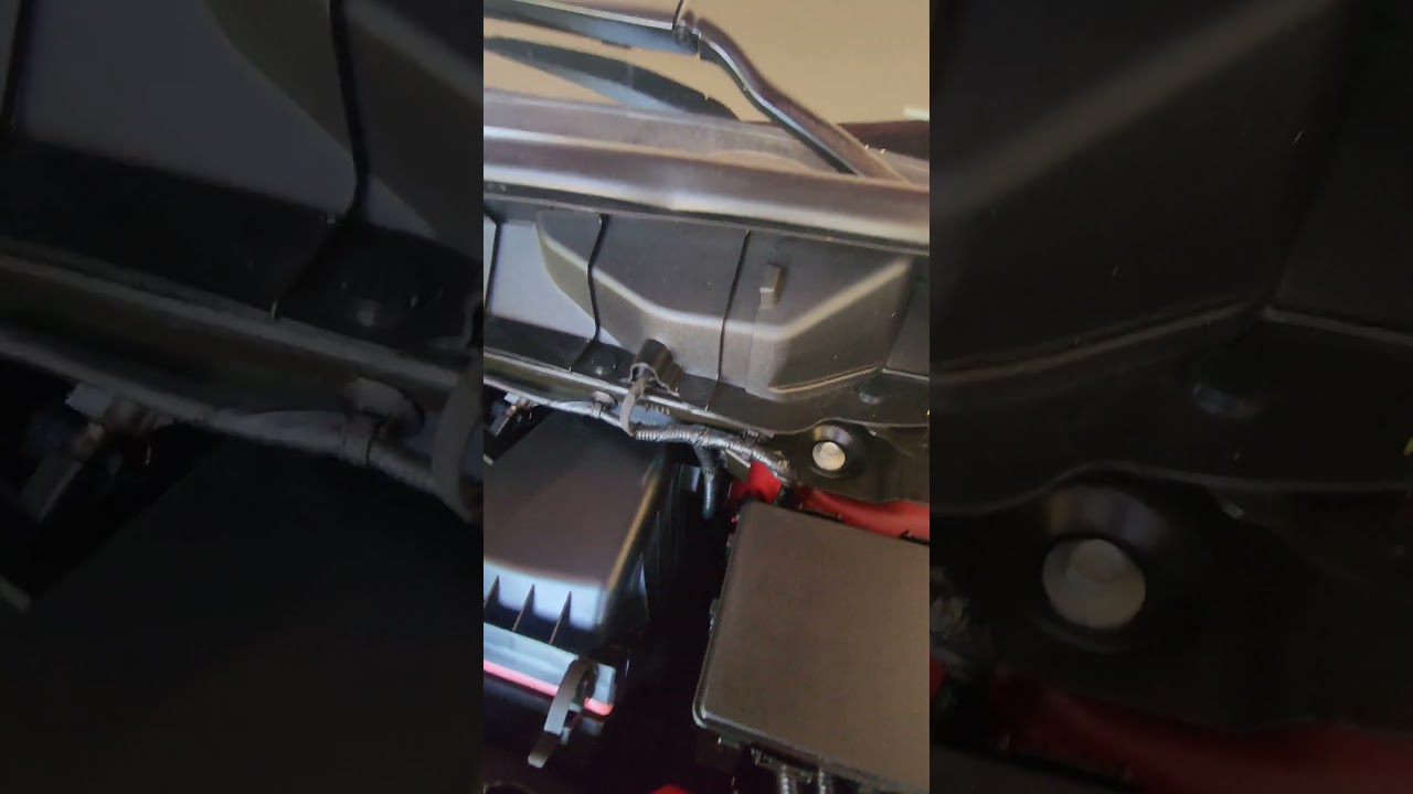 2022 Nissan Pathfinder Air Filter Box removal