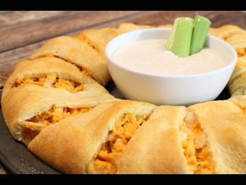Buffalo Chicken Crescent Roll Ring Buffalo Chicken Crescent Roll Ring