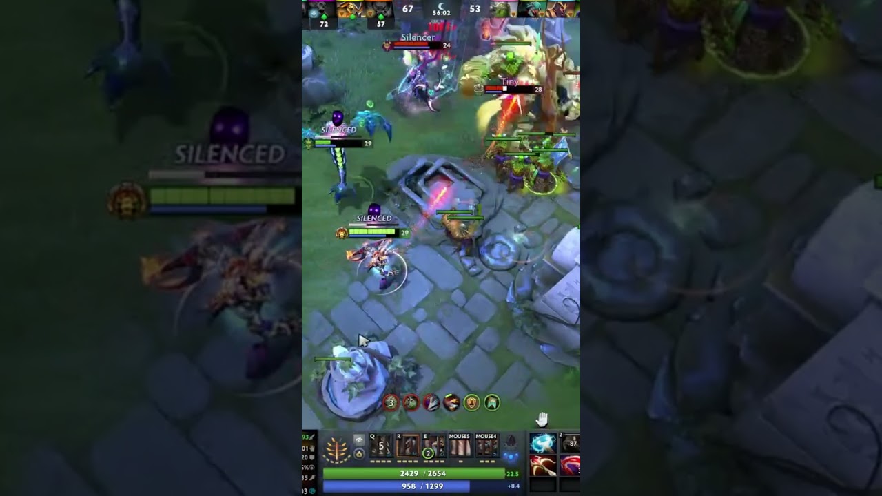 Dota 2 Clutch Moments – League Player Barely Survives! (Short) 