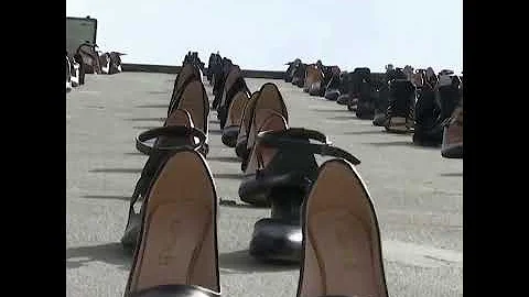 伊斯坦布爾展出「高跟鞋牆」 呼籲保護婦女權益 - 天天要聞