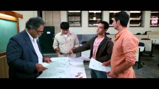 Üç Ahmak Fi̇lmi̇ni̇n Unutulmaz Sahneleri̇