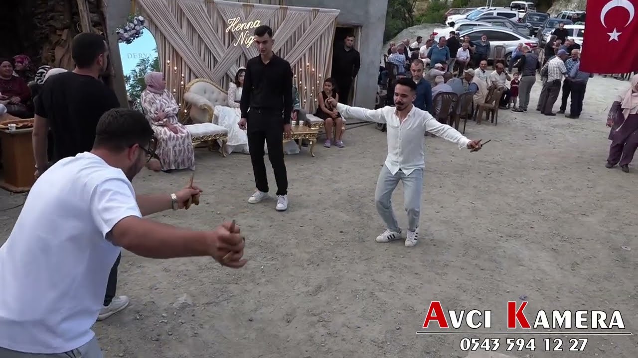 Akyurtlu Nail - Çorum Bayat Çerkeş Köyü Yılmaz Yavaş Düğünü -1