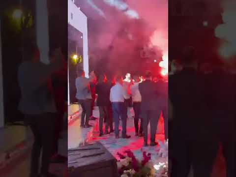 كل دخله وليها كلام ودخله وليد دالاس قلبت الفرح جنان ع اغنيه الصحاب كل دخله وليها كلام ودخله وليد دالاس قلبت الفرح جنان ع اغنيه الصحاب