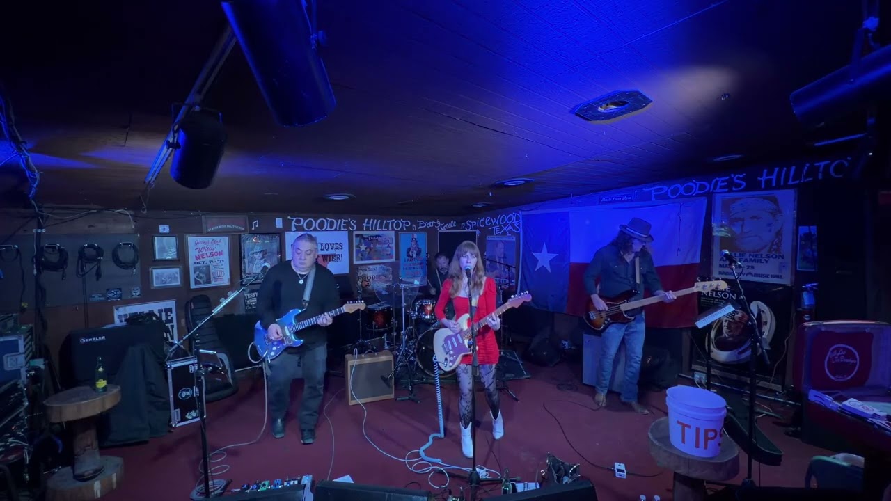 Blue Valentine by Beth Lee