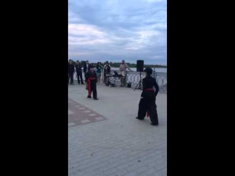Ансамбль Аревик  танец кинтаури ( часть первая )