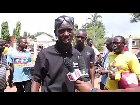 JESHI POLISI WATUMIA MABOMU KUTAWANYA WAANDAMANAJI