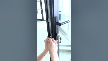 Hinged door handles installation - SIEGENIA