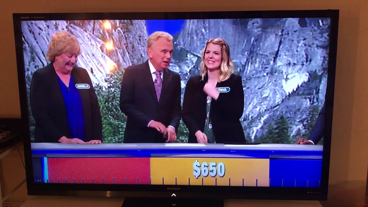 VERY QUICK prize puzzle solve A PLACE LIKE NO OTHER on Wheel of Fortune America's Game!