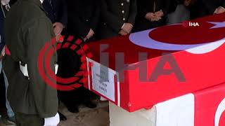 Şehit Asker Topçu Er Memduh Çelik Memleketi Şanlıurfa’da Toprağa Verildi