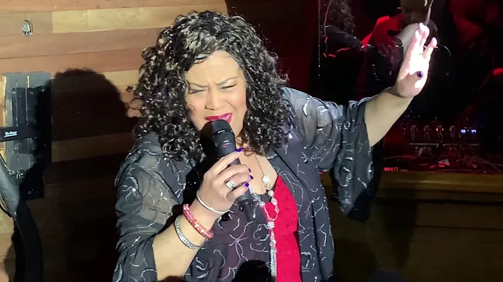 Marth Wash sings Its Raining Men at The Ritz NYC