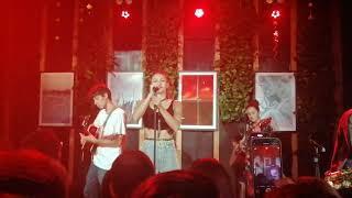 картинка: Керана и космонавтите- Слаба силност  (Acoustic live at @BarPetak )
