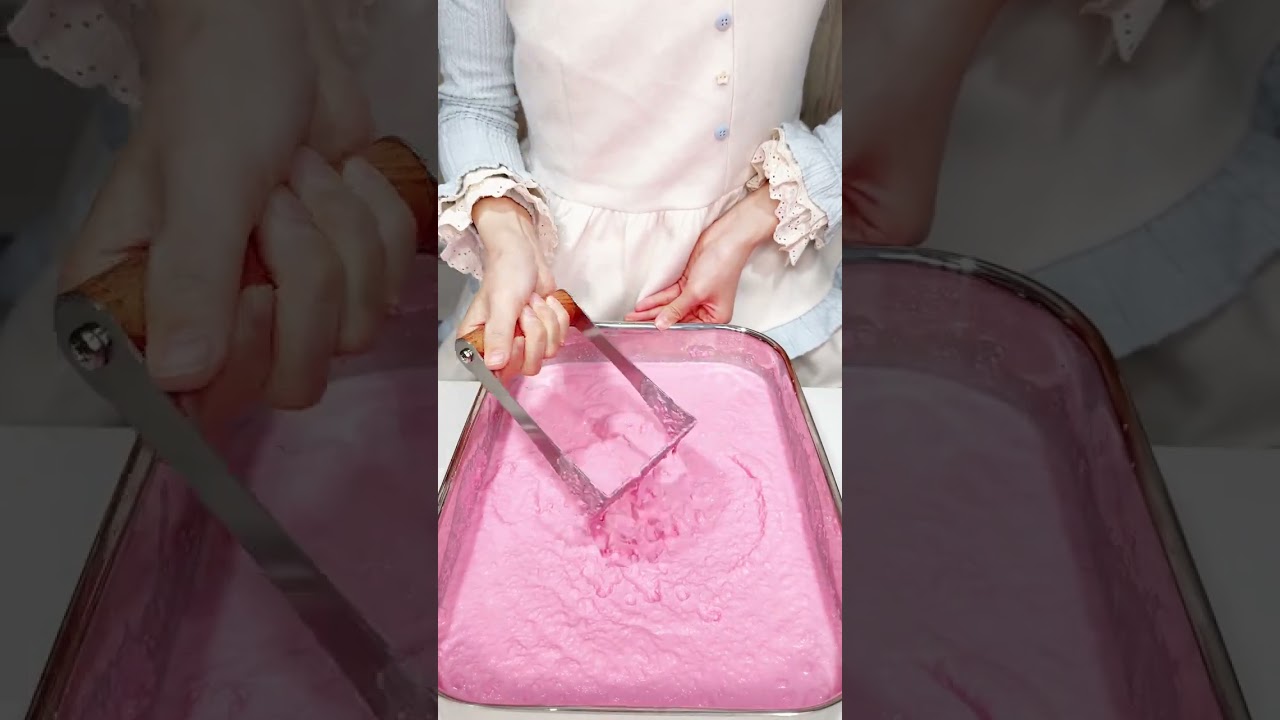 減肥誤食3斤草莓芝士蛋糕怎麼辦🍓🤤 #貓咪配餐 #解壓 #vlog十億流量扶持計劃 #餵貓日記 #養貓人