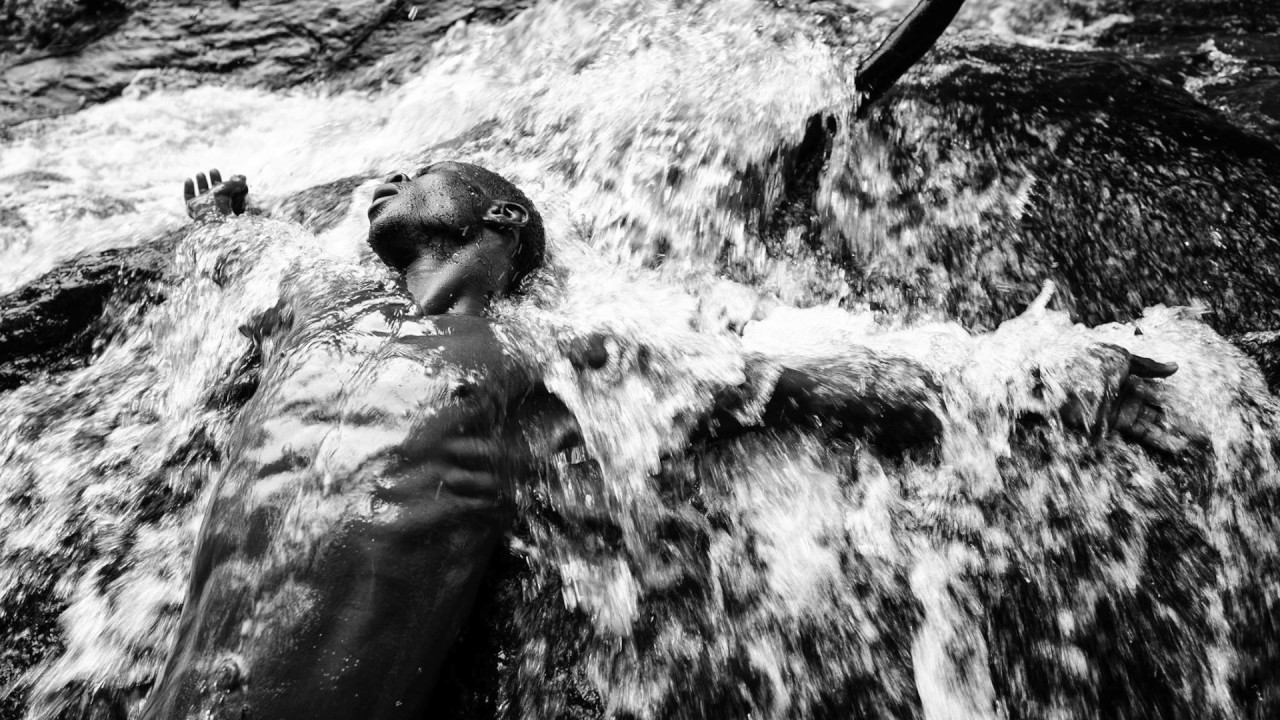 Afro Warriors ft. Toshi - Uyankenteza (Caiiro Remix)