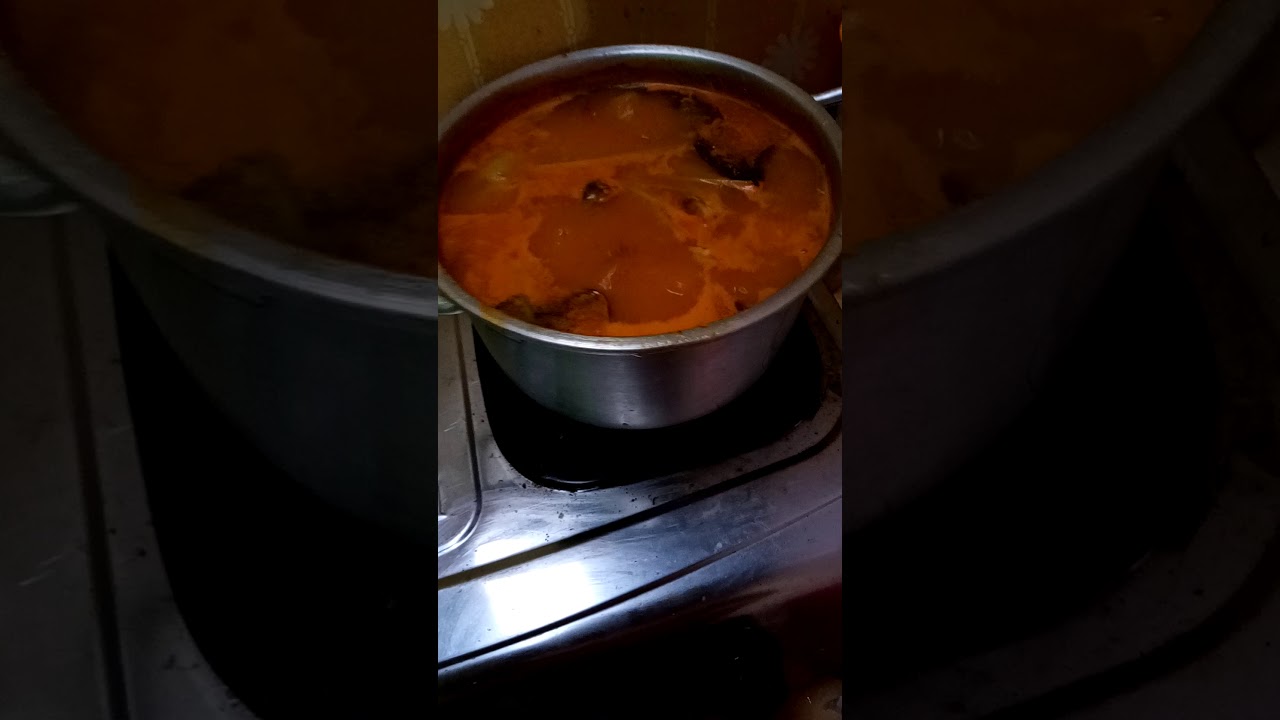 Lempah Kuning Ayam / Menikmati Lempah Kuning Nanas, Kuliner Khas Bangka - SAMLEINAD