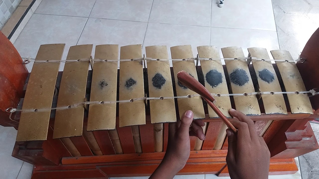 Belajar megambel tari pendet 👍