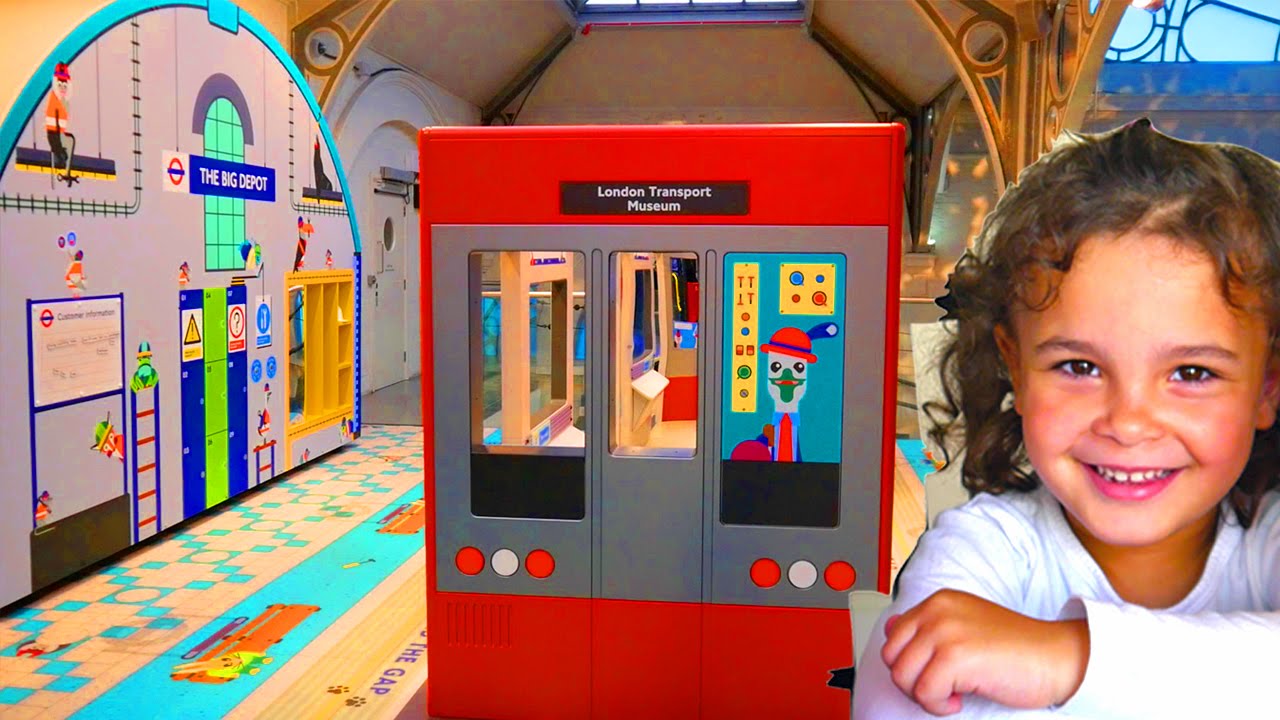 Toy Cars Bus Taxi Ship - Indoor Playground area in London Transport Museum #2