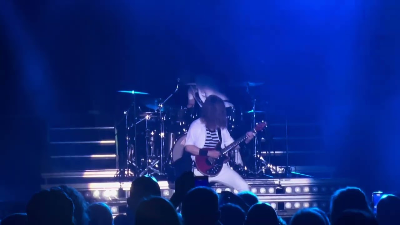 One Night of Queen: Guitar Solo - Anova Parc des Expositions Alençon 31/01/2026