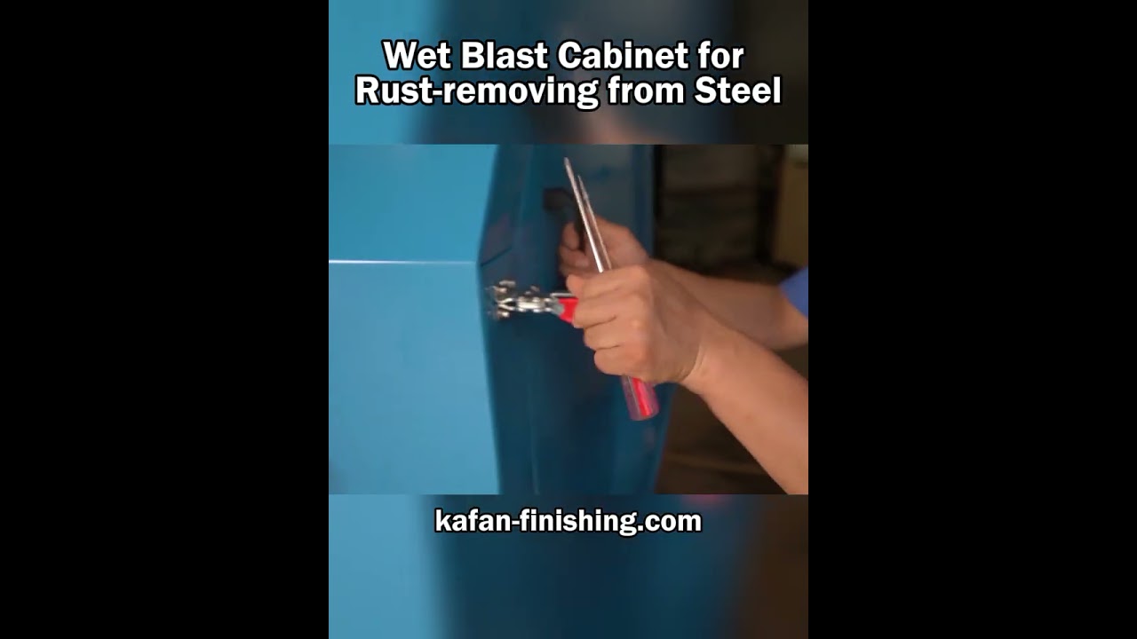 Wet blast cabinet for steel