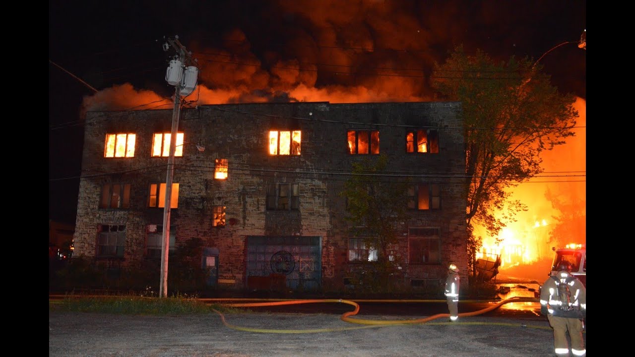 Buffalo FD 3rd Alarm w/ Relief - 18 Metcalfe st