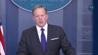 3/30/17: White House Press Briefing