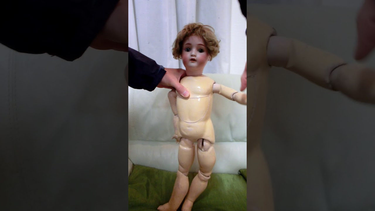 Superb ABG Alt Beck & Gottschalk 1362 doll with clothes   24 inches tall