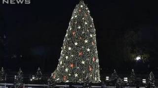ホワイトハウスで大統領らがクリスマスツリー点灯式（09/12/04）