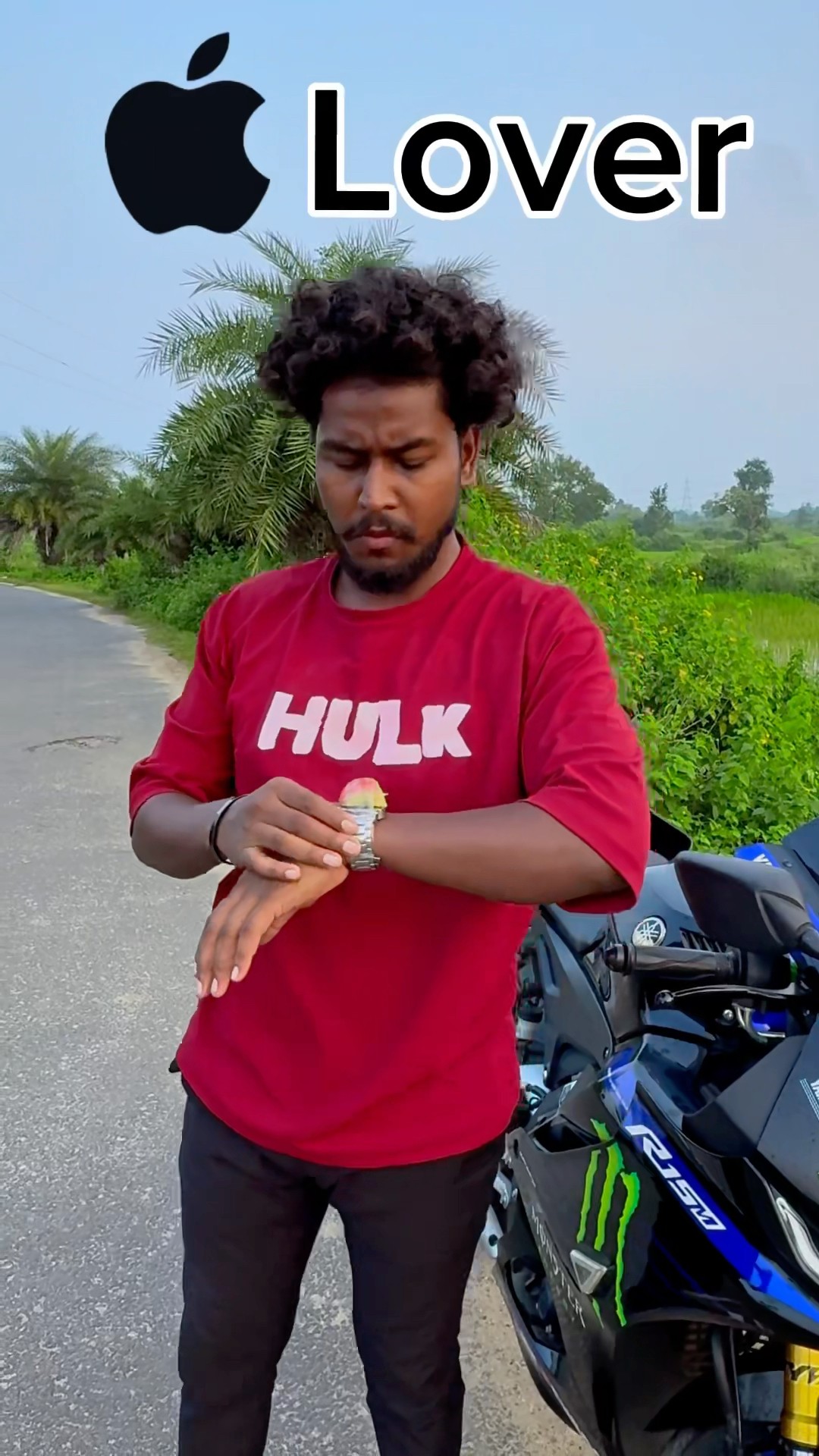 Apple lover ??￼ #comedy #realfools #vikramcomedyvideo #apple