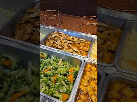 台中好吃的自助餐#菜色超級豐富#~美食