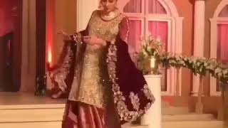 Oops Model Stuck During Ramp Walk In Fashion Show