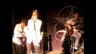 Scarlet Haze - Give Me A Reason acoustic 04/04/09