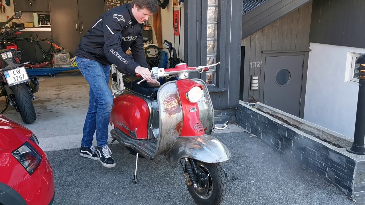 Lambretta Exhaust Leak  - But Even If You Can�t Hear Anything, It May Be Leaking.