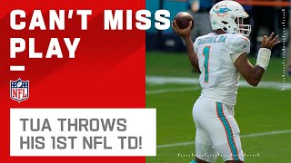 Tua tagovailoa throws his first nfl touchdown pass to devante parker!
the los angeles rams take on miami dolphins during week 8 of 2020
season.su...