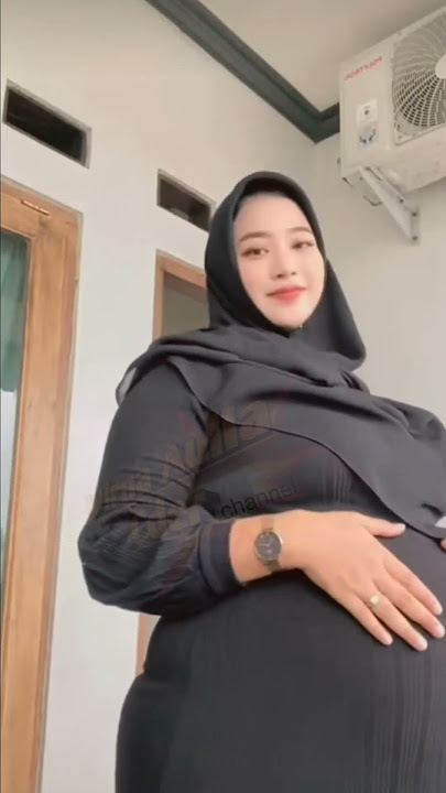 heavily pregnant wearing a hijab #pregnant #wearing a hijab #wearing a robe #fyp #fyp viral #fypy...