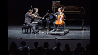 Barclay Trio - Shostakovich 2nd Piano Trio Excerpt
#BarclayTrio #Shostakovich #PianoTrio
An excerpt from Dmitry Shostakovichs 2nd Piano Trio
performed by the Barclay Trio
https://www.youtube.com/channel/UCNBUnOfIGYSKh5oh6ArinMw
-Dennis Kim, violin
https://www.pacificsymphony.org/the_performers/meet_the_musicians/musician/dennis-kim
-Jonah Kim, cello
https://www.jonahcello.com/
-Sean Kennard, piano
http://www.seankennard.com/
June 27th, 2021
Irvine Barclay Theatre, Irvine, CA
Special thanks to Carol and Eugene Choi and to Jerry Mandel Barclay Trio - Shostakovich 2nd Piano Trio Excerpt