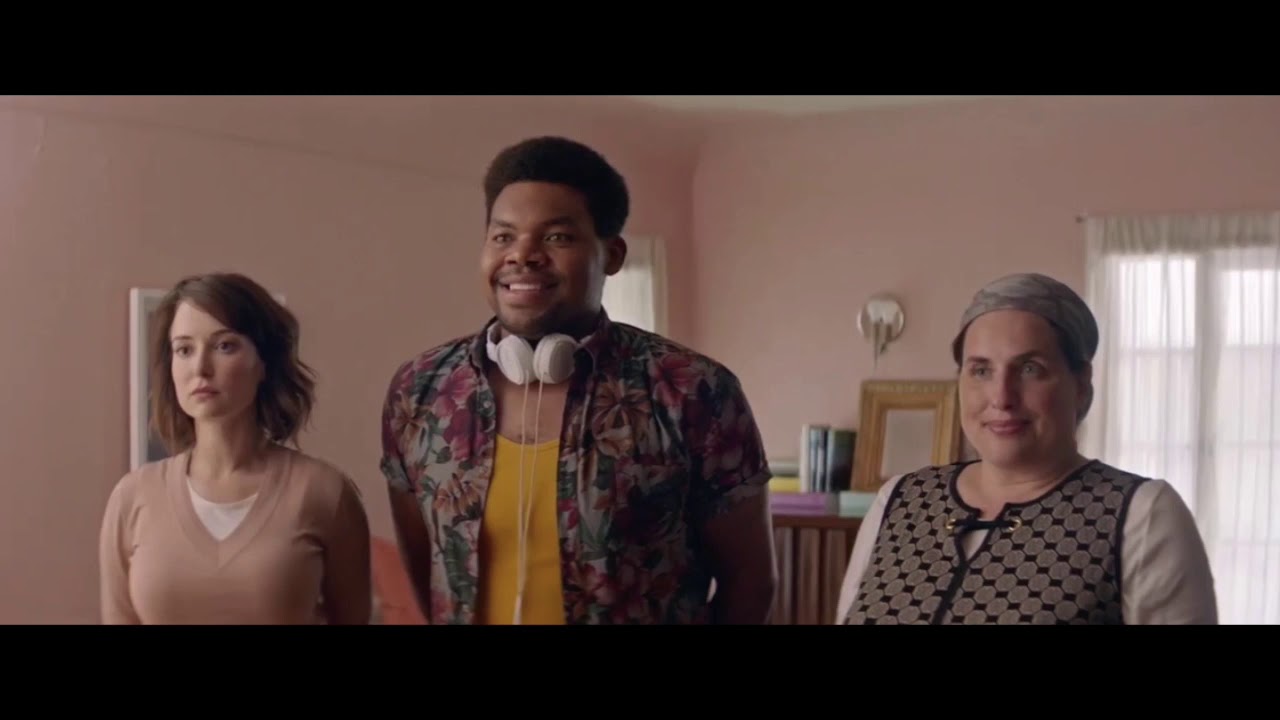 Milana Vayntrub and Talia Osteen Talk The Shabbos Goy!