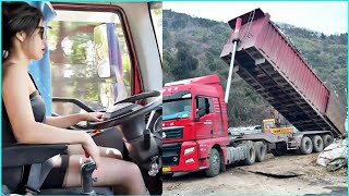 Female Trailer Truck Driver Tao Tao Specializes In Transporting Scrap Iron