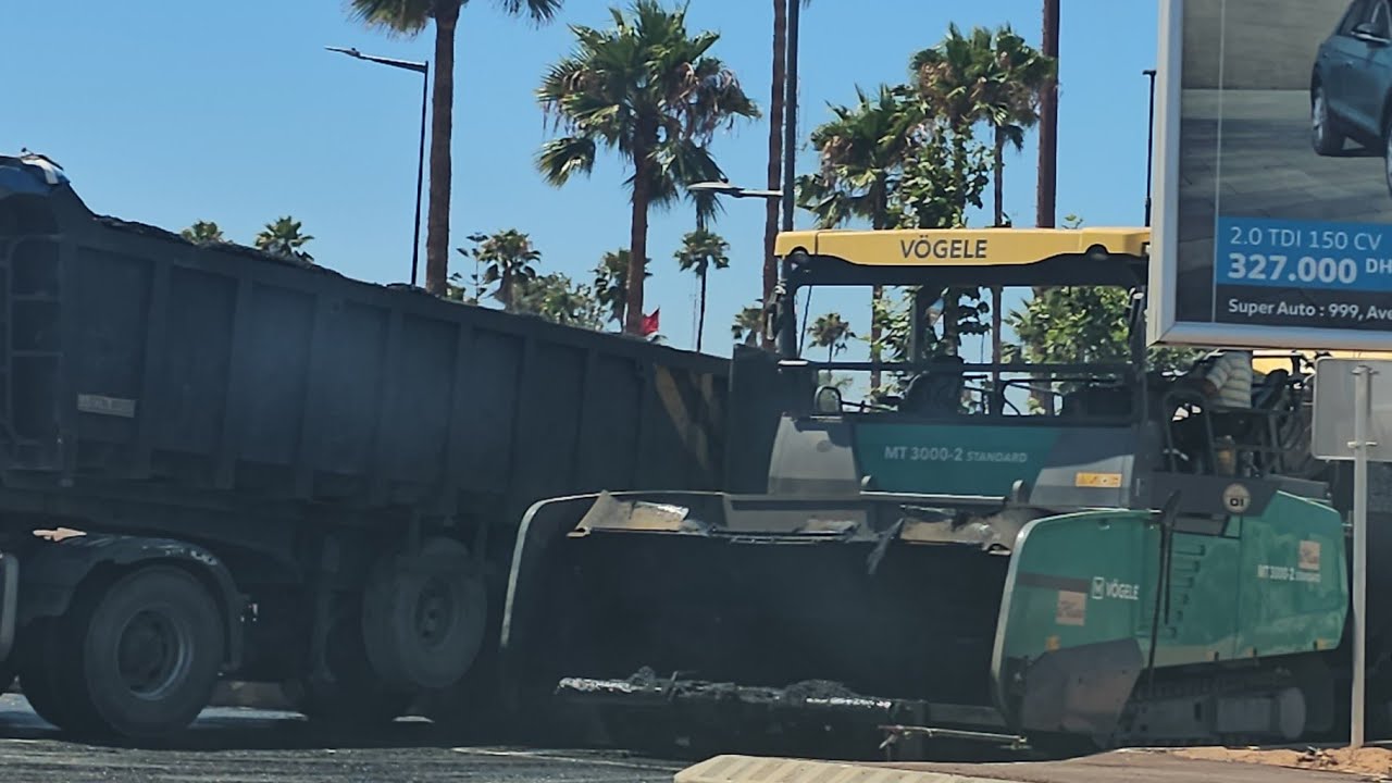 بتعليمات من الوالي محمد اليعقوبي أشغال توسعة الطريق الوطنية رقم1 بعين عتيق غادا بسرعة