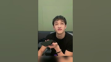 Chan play and react to lee know raw vocal in taste #straykids #leeknow #bangchan
