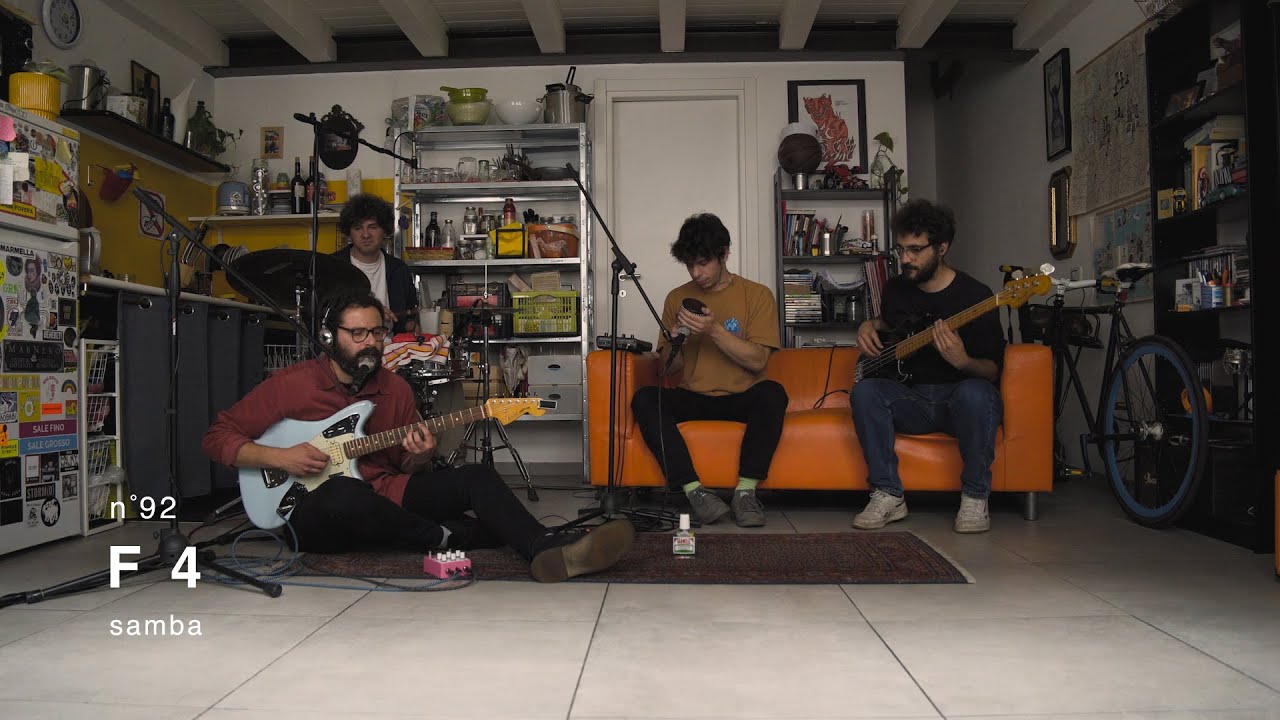 Assista a F4 - Samba / Live Session in Tuci no YouTube Assista a F4 - Samba / Live Session in Tuci no YouTube