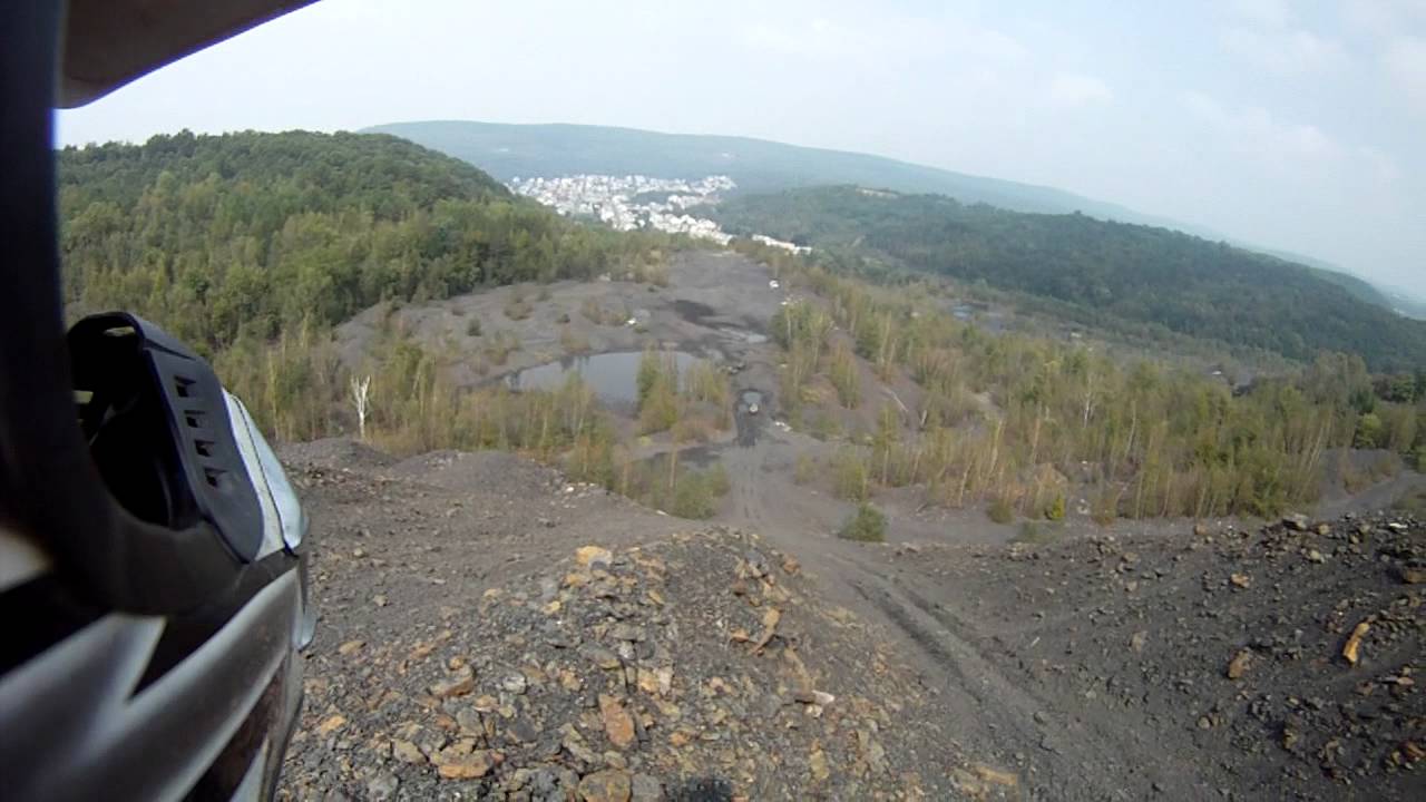 2012 Outlander 1000xt and Brute Force 750 hill climbing at Trevorton PA