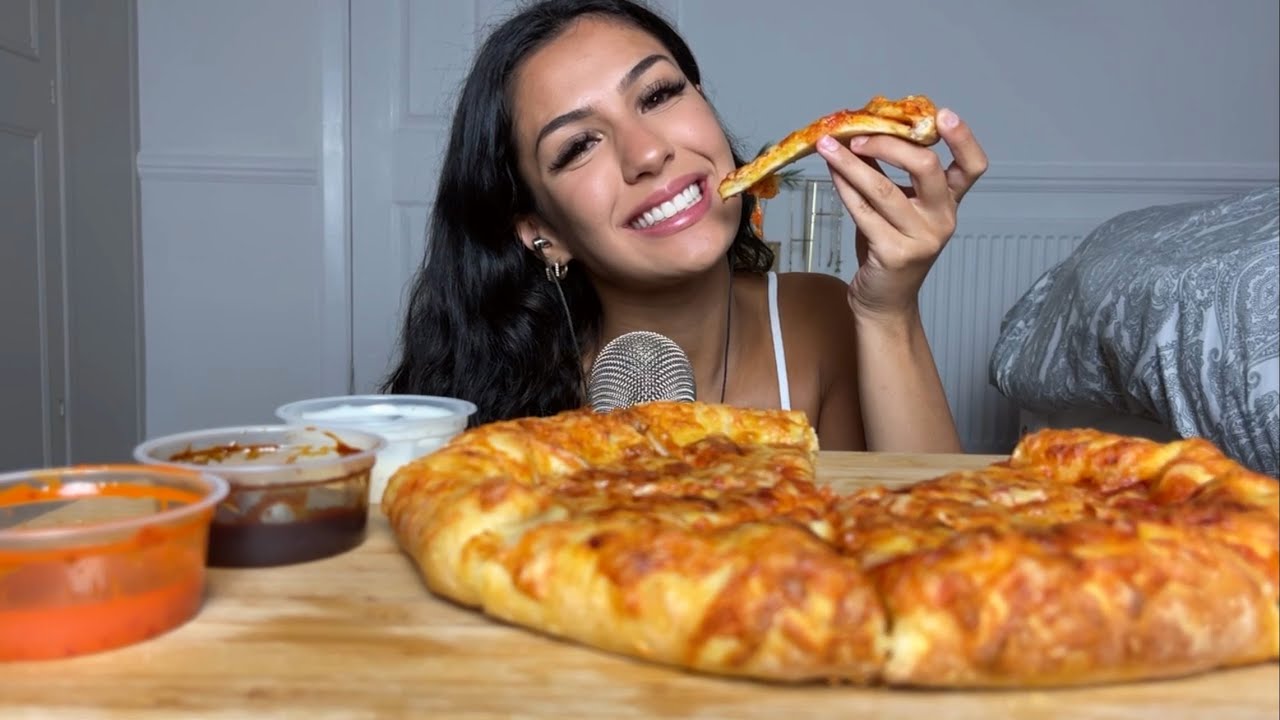 ASMR CHEESY PIZZA *Kitone ASMR*