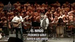 MIL GUITARRAS para VÍCTOR JARA 2015. Federico Wolf junto a Luis Gatica interpretan EL ARADO.