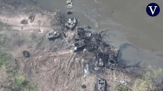 Un duro golpe para Rusia: Ucrania destruye un puente y 50 vehículos que intentaban cruzar un río