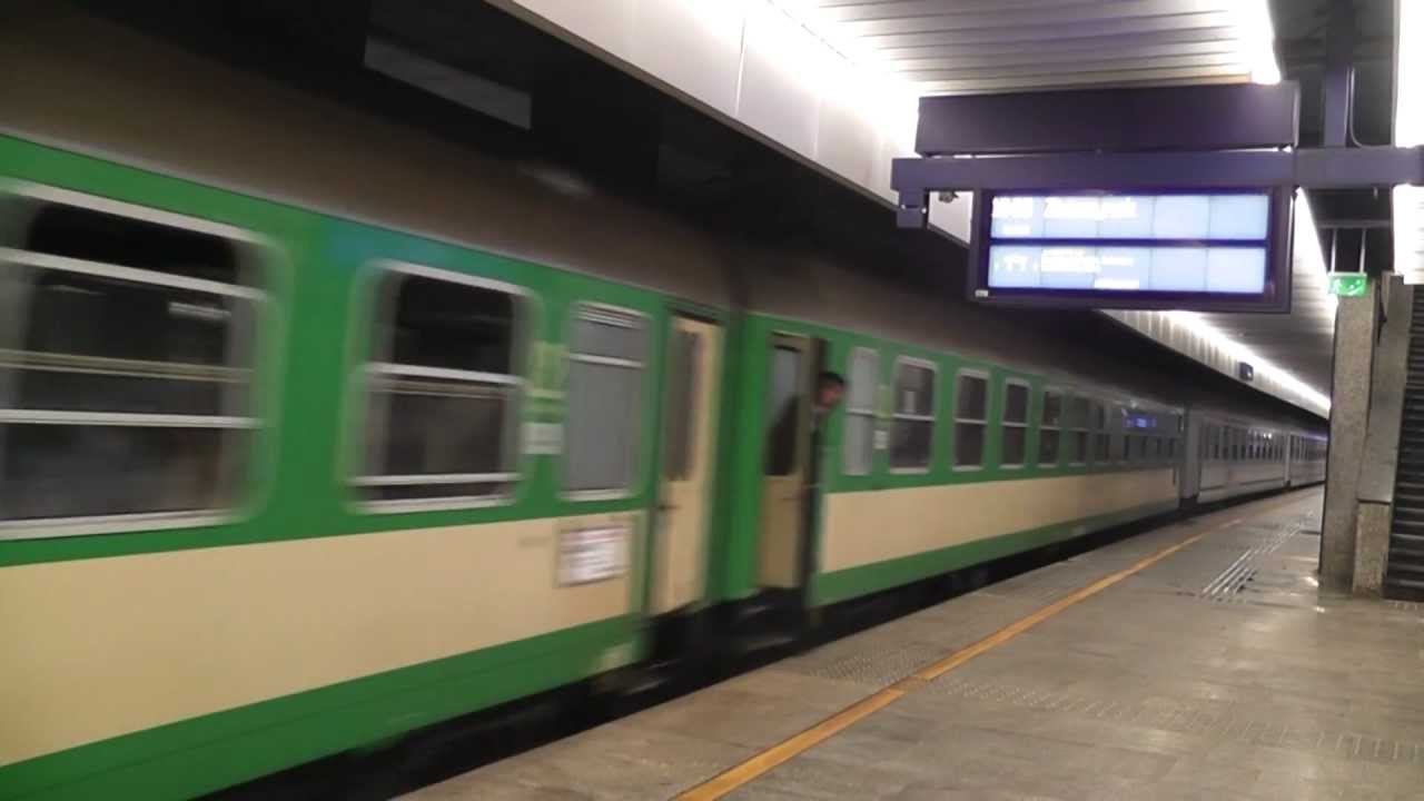 Dziewięć godzin na stacji Warszawa Centralna - 20.04.2012