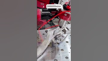 Robots polishing auto parts #borunte #machine #industrialrobot