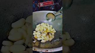 poondu kulambu/garlic recipe பிரமாதமான பூண்டு குழம்புgarlic  kulambuvarietiesintamil cookingsri