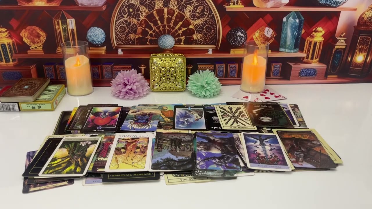 Лев: Привлеки любовь и раскрой свою внутреннюю силу! Гадание на картах Таро на тему любви для Льва.