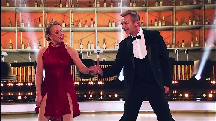 Jayne Torvill and Christopher Dean Dancing On Ice ...